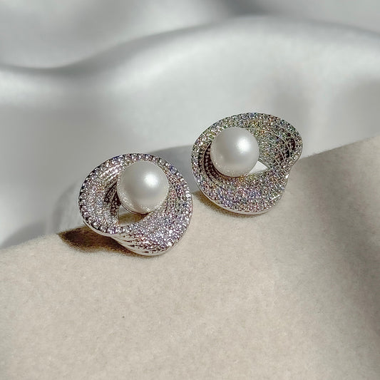 Wave Pearl Earrings